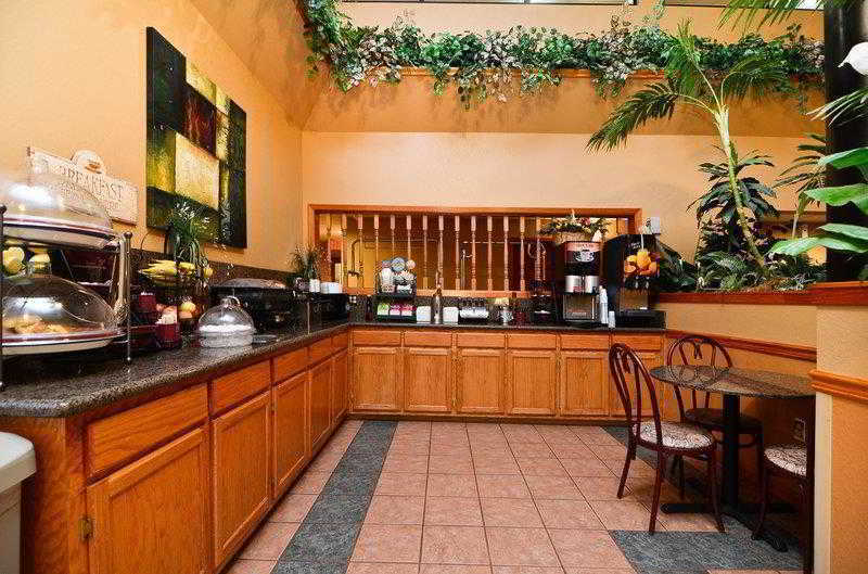 America'S Best Value Inn & Suites-Клинтон Экстерьер фото