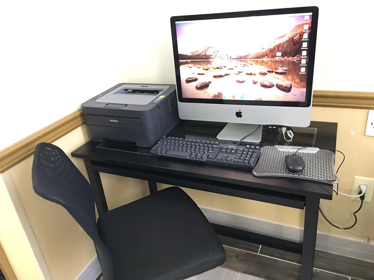 America'S Best Value Inn & Suites-Клинтон Экстерьер фото