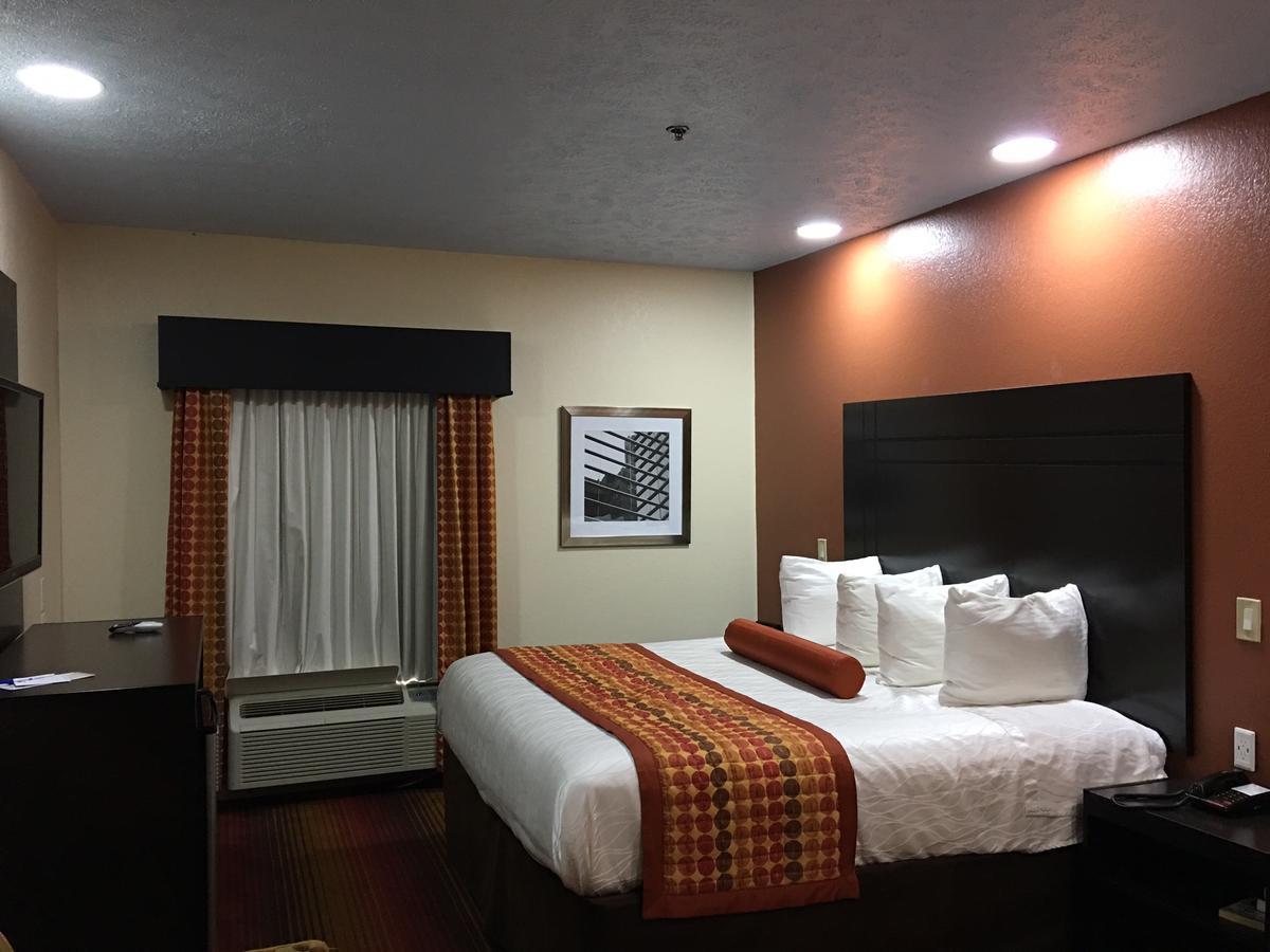 America'S Best Value Inn & Suites-Клинтон Экстерьер фото