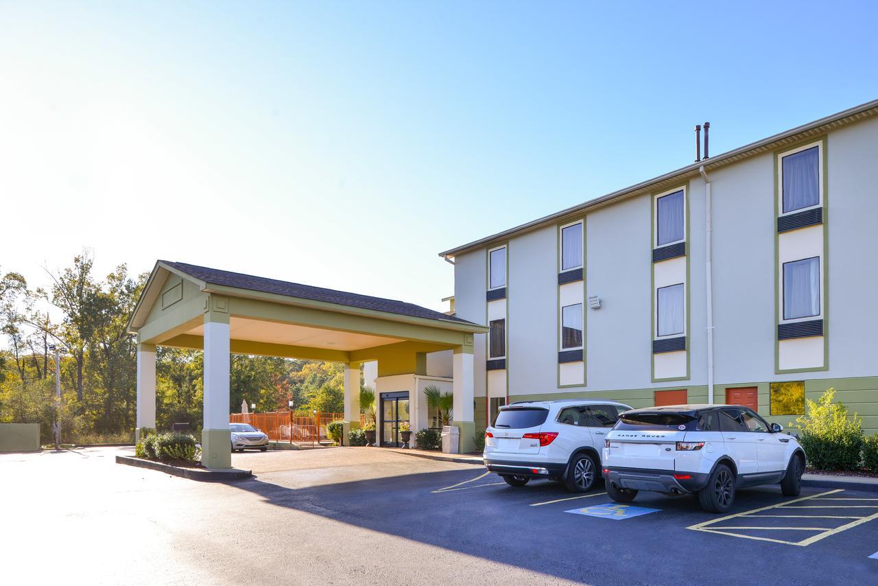 America'S Best Value Inn & Suites-Клинтон Экстерьер фото